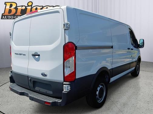 2018 Ford Transit-250 Base