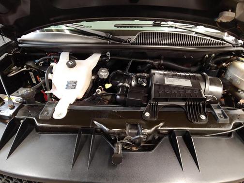 2017 Chevrolet Express 2500 LS