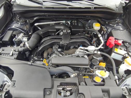 2025 Subaru Forester Base