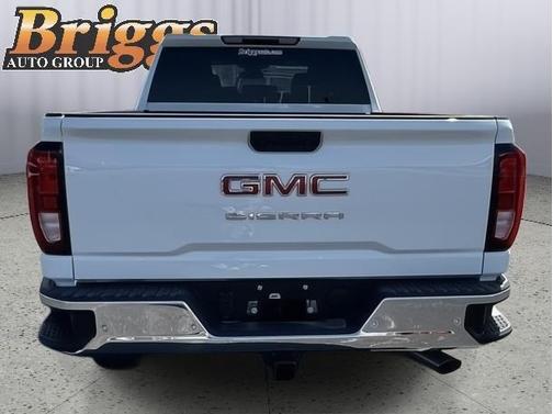 2025 GMC Sierra 2500 Pro