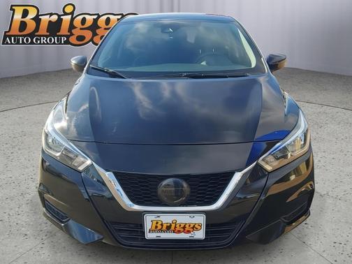 2021 Nissan Versa 1.6 SV