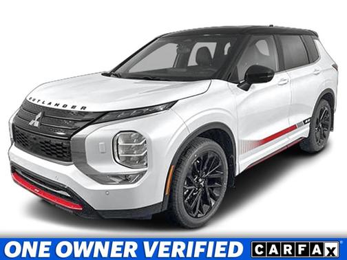 White Diamond / Black 2024 Mitsubishi Outlander SE