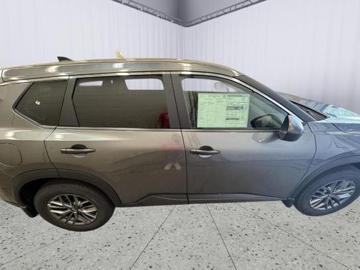 2026 Nissan Rogue S
