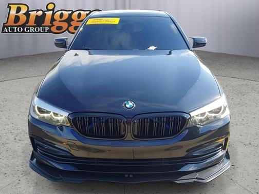 Black Sapphire Metallic 2018 BMW 530 i