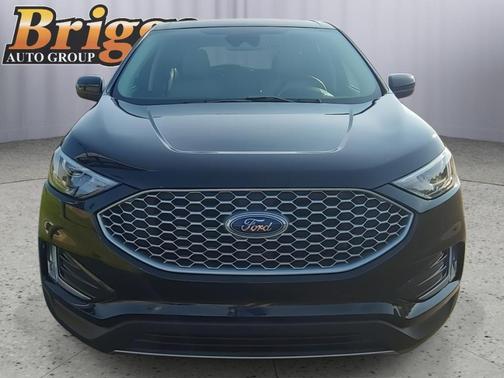 Agate Black Metallic 2024 Ford Edge SEL