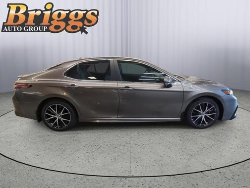 Predawn Gray Mica 2024 Toyota Camry Hybrid SE