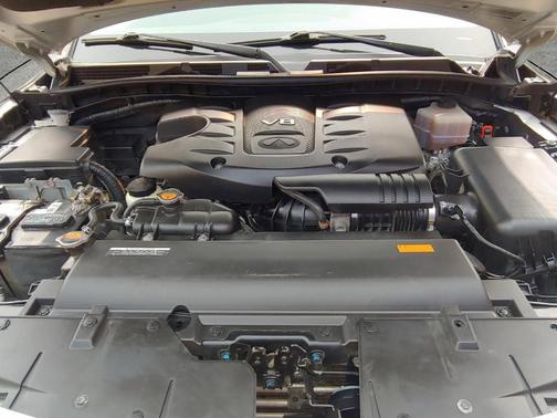 2014 INFINITI QX80 Base