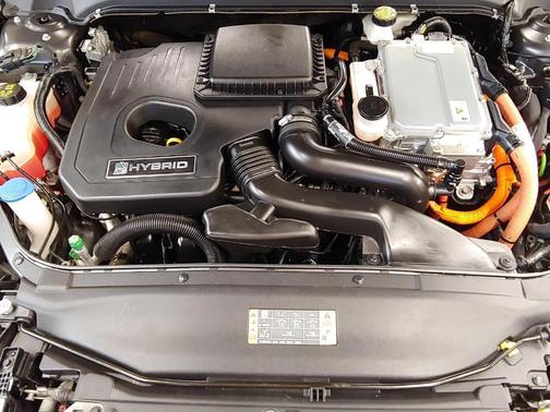 2018 Ford Fusion Hybrid SE