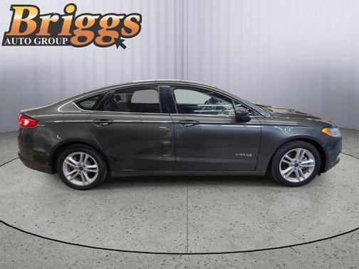 2018 Ford Fusion Hybrid SE