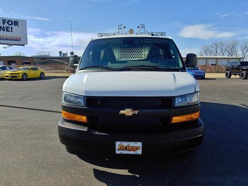 2025 Chevrolet Express 2500 Work Van
