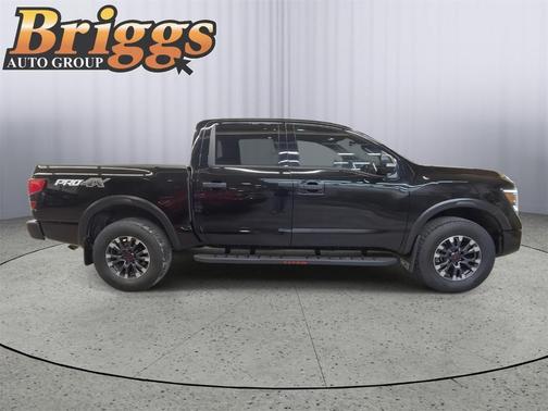 2024 Nissan Titan PRO-4X