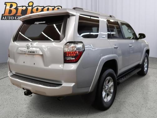 2024 Toyota 4Runner SR5