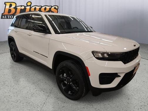 2024 Jeep Grand Cherokee Laredo