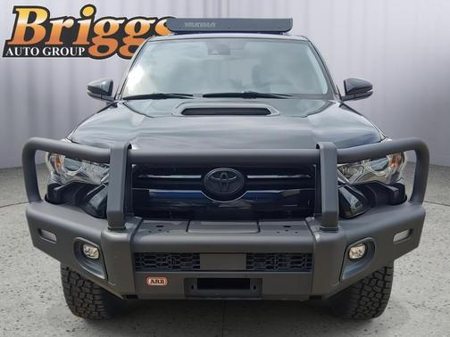 2021 Toyota 4Runner Venture