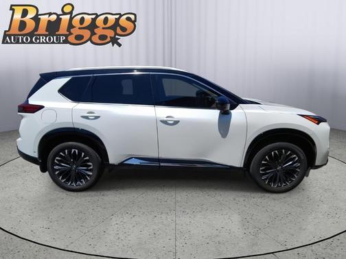 Wht Blk Roof 2024 Nissan Rogue Platinum