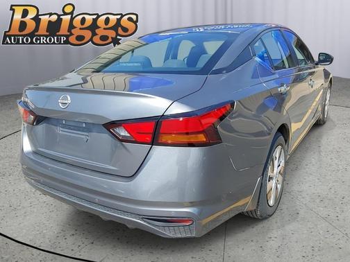 2023 Nissan Altima 2.5 S
