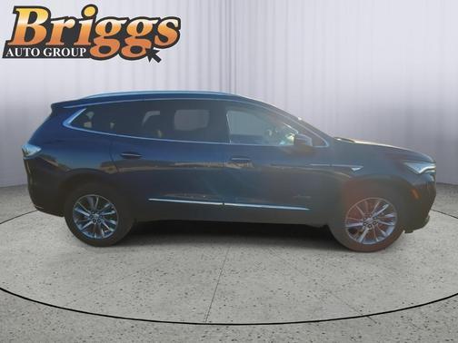 2022 Buick Enclave Avenir