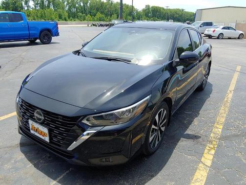 Black 2025 Nissan Sentra SV
