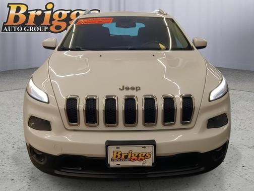 Bright White Clearcoat 2015 Jeep Cherokee Latitude