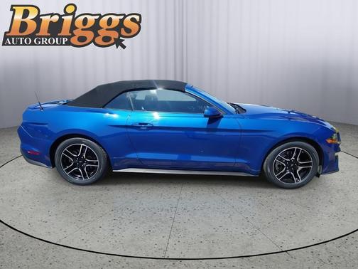 2022 Ford Mustang EcoBoost Premium