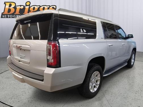 2016 GMC Yukon XL SLE