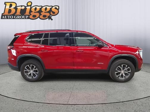 2024 GMC Acadia AT4