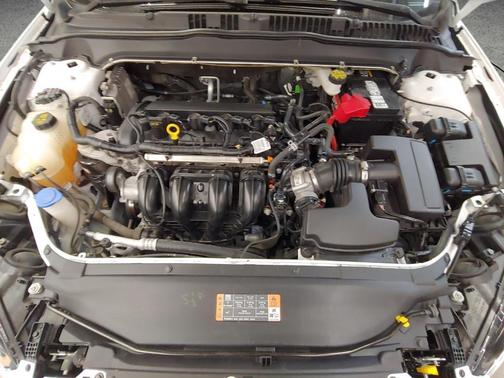 Oxford White 2020 Ford Fusion S