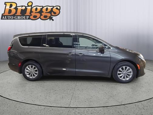 2019 Chrysler Pacifica Touring Plus