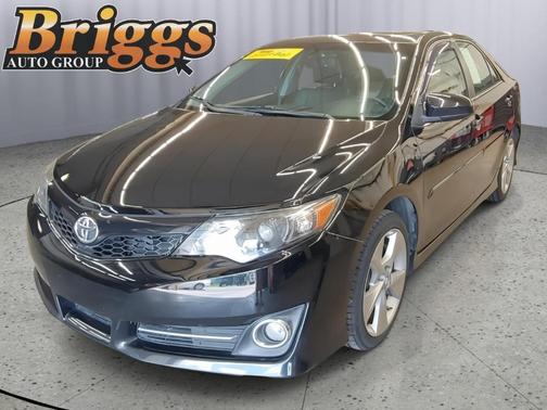 Attitude Black Metallic 2013 Toyota Camry SE