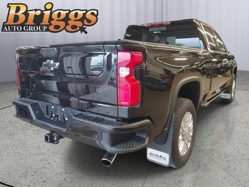 2023 Chevrolet Silverado 3500 High Country
