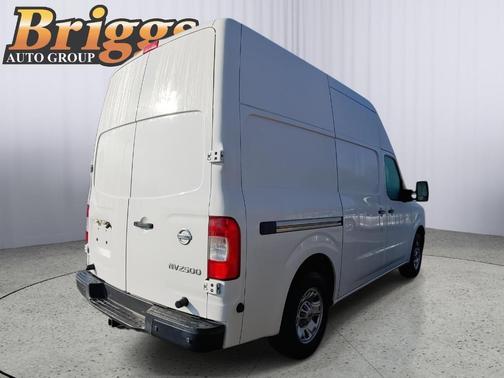 2018 Nissan NV Cargo NV2500 HD SV V6/SV V8