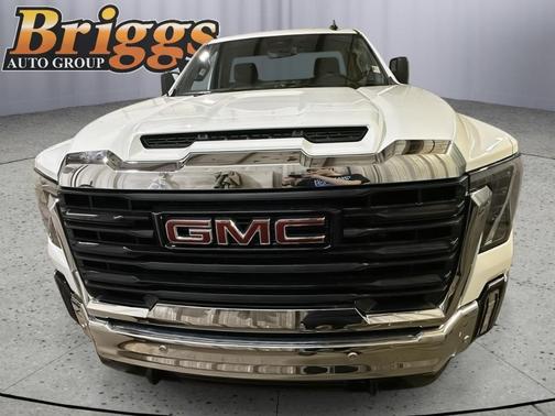 2025 GMC Sierra 3500 Pro