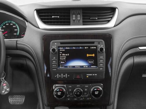 Siren Red Tintcoat 2016 Chevrolet Traverse 2LT