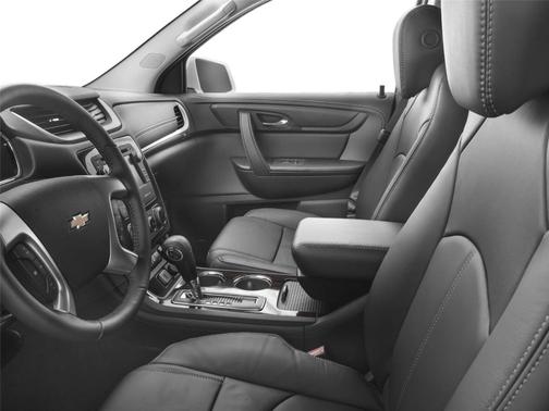 Siren Red Tintcoat 2016 Chevrolet Traverse 2LT