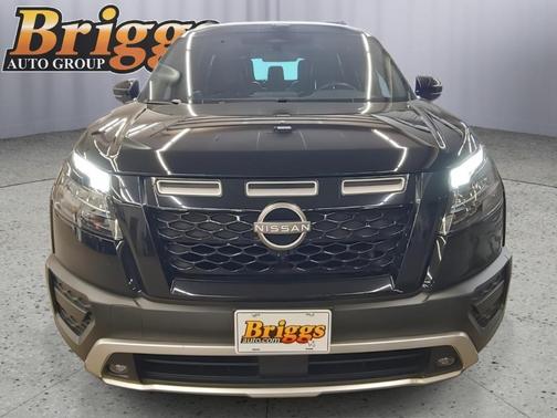 Black 2024 Nissan Pathfinder Rock Creek