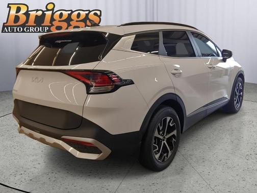 Glacial White Pearl 2025 Kia Sportage EX