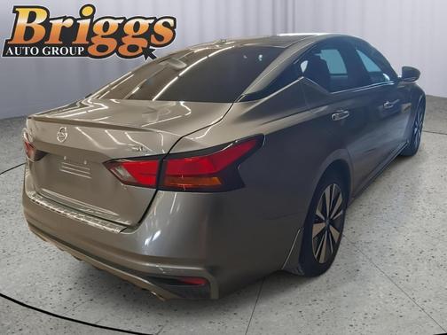 2022 Nissan Altima 2.5 SL