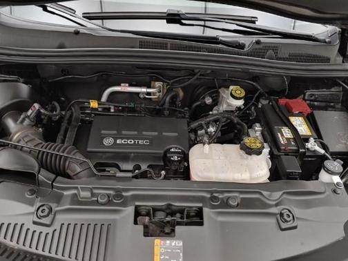 Photo 3 of 26 of 2020 Buick Encore Preferred