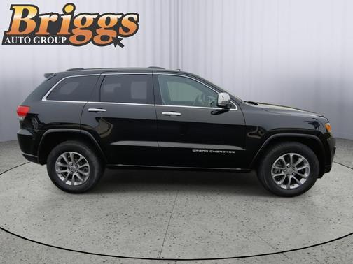 Brilliant Black Crystal Pearlcoat 2015 Jeep Grand Cherokee Limited