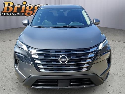 Gun Metallic 2025 Nissan Rogue SV
