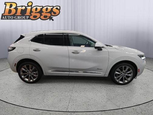 Summit White 2022 Buick Envision Avenir