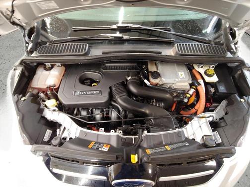 2016 Ford C-Max Hybrid SE