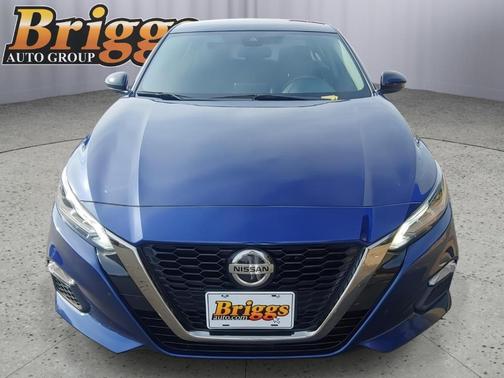 2021 Nissan Altima 2.5 SR