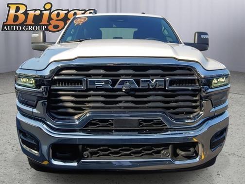 Bright White Clearcoat 2026 RAM 2500 Big Horn