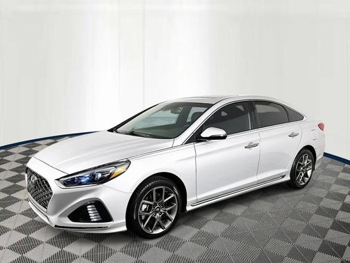 2018 Hyundai SONATA Limited 2.0T