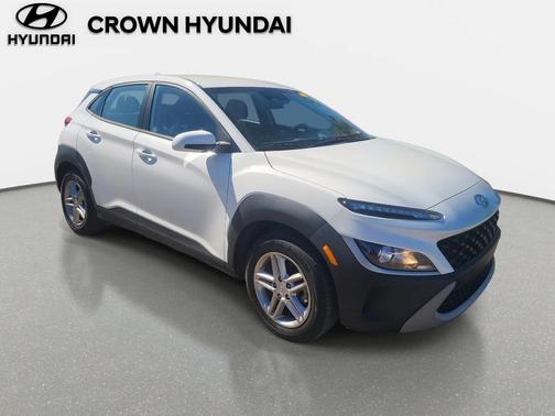 2022 Hyundai KONA SE