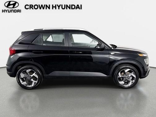 Onyx Black 2026 Hyundai VENUE SEL