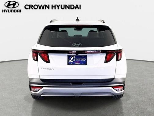 Serenity White Pearl 2026 Hyundai TUCSON SEL Plus
