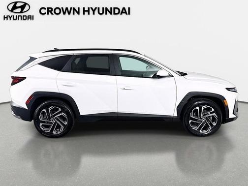 Serenity White Pearl 2026 Hyundai TUCSON SEL Plus