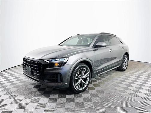 2021 Audi Q8 55 Premium